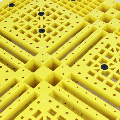 PP HDPE Yellow Plastic Pallets Stackable 100% Virgin Material